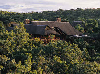 Makweti Safari Lodge: Die Hauptlodge von Außen