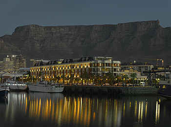 Cape Grace Hotel: Nacht am Yachthafen Cape Grace Hotel: Nacht am Yachthafen