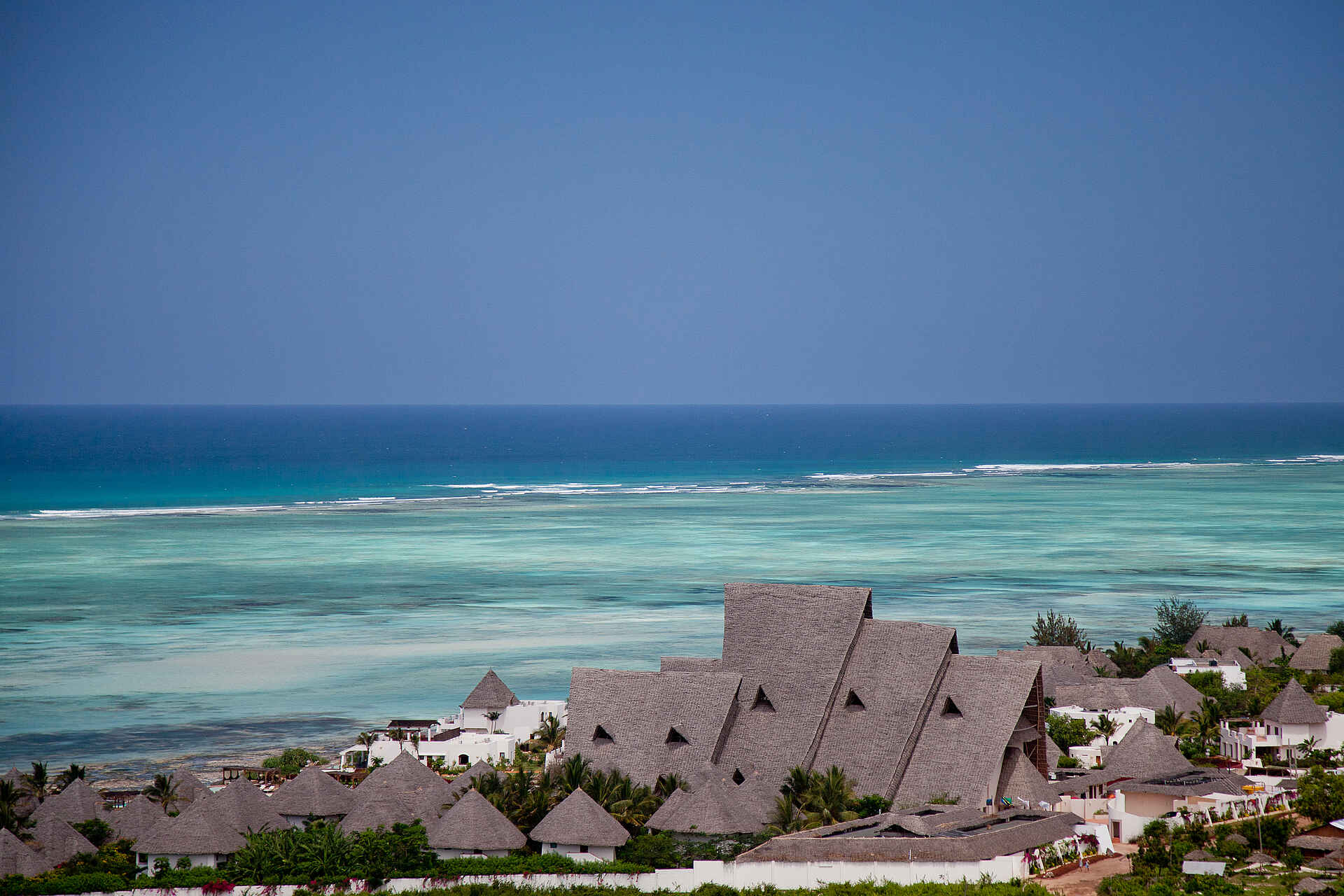 Diving, Essque Zalu, Indischer Ozean, Luc Verschelden, Luxury, Luxus, Luxusresort, Paradies, Resort, Sansibar, Schnorcheln, Squba, Tansania, Tauchen, Tropen, Unguja, Panorama, afrikarma, afrikarma.de