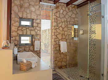 Bahia Mar Boutique Hotel: Sea View Bedroom - Dusche Bahia Mar Boutique Hotel: Sea View Bedroom - Dusche