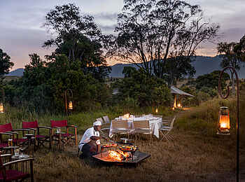 Angama Safari Camp: Dinner an der Boma