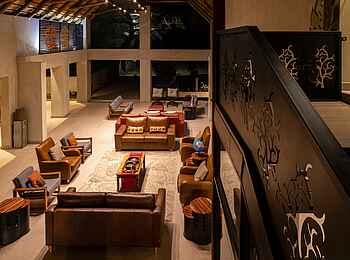 Chobe River Lodge: Blick in die Lounge