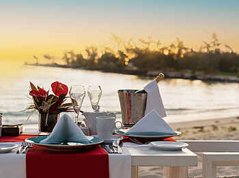 Constance Belle Mare Plage: Champagner