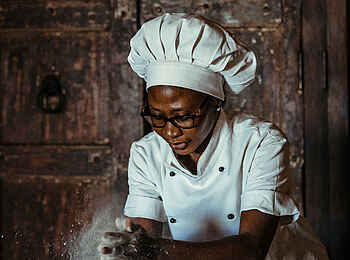Kambaku Safari Lodge: Brot backen
