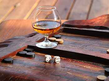 Kitich Camp: Backgammon Kitich Camp: Backgammon