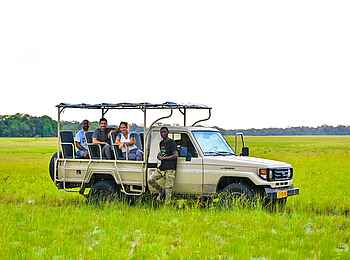 Loango Savannah Camp: Pirschfahrt