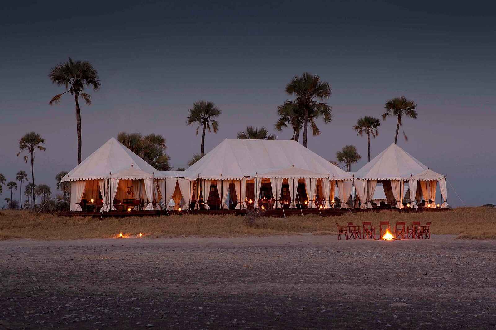 San Camp: Hauptzelt gegen Abend San Camp: Hauptzelt gegen Abend