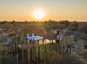 Evolve Back Gham Dhao Lodge: Skybed