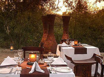 Sabi Sabi Little Bush Camp: Outdoor Dining