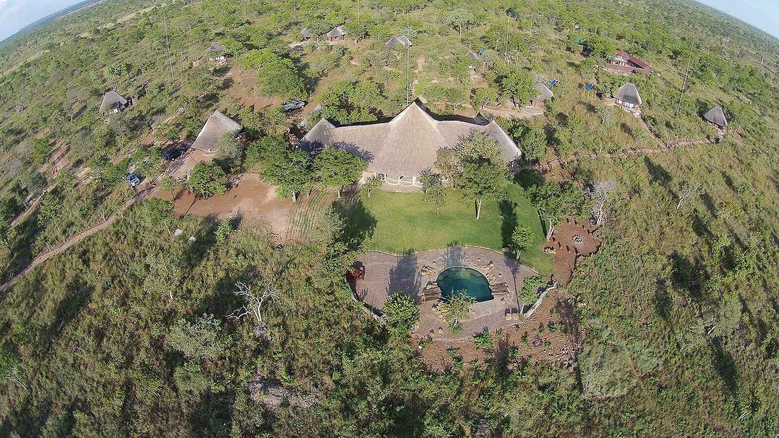 Wildtrack Safaris Eco Lodge: Gesamtansicht Wildtrack Safaris Eco Lodge: Gesamtansicht