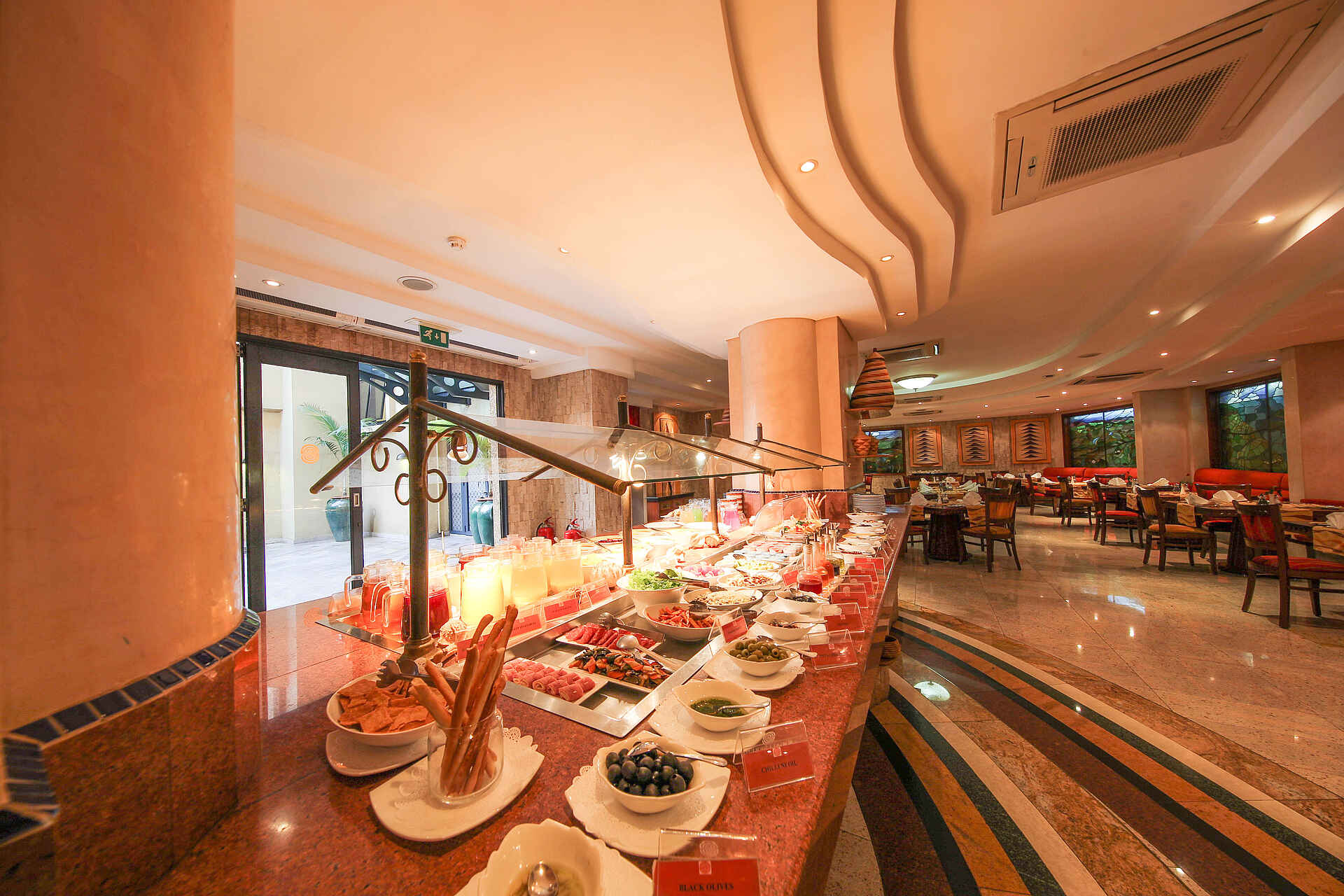 Kigali Serena Hotel: Das Buffet im Restaurant