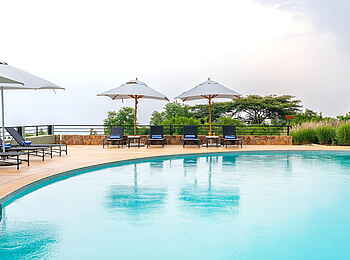 Salt of Akagera Lodge: Liegebereich Swimmingpool