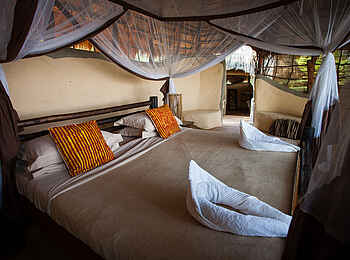 Tsika Island Canoeing Camp: Gästebett Tsika Island Canoeing Camp: Gästebett