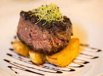 Camp Kuzuma: Filet Steak Camp Kuzuma: Filet Steak