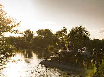 Marataba Safari Lodge: Abendliche Bootsfahrt auf dem Fluss