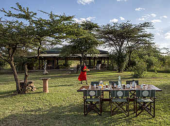 Richards River Camp: Lunch vor dem Camp Richards River Camp: Lunch vor dem Camp