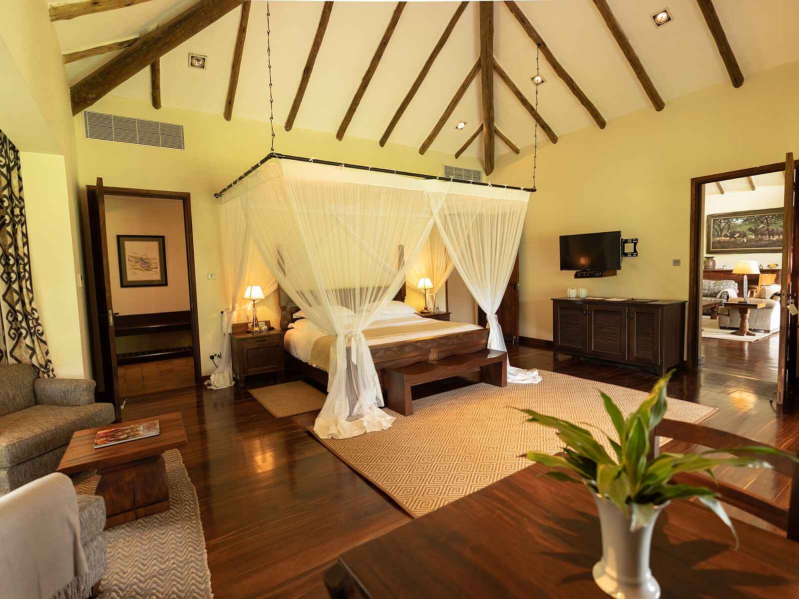 Legendary Lodge: Hauptschlafzimmer im Familien Cottage Legendary Lodge: Hauptschlafzimmer im Familien Cottage