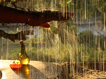 Serian Camp: Dusche mit Flussblick