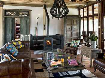 Khayelitshe House: Loungebereich Khayelitshe House: Loungebereich