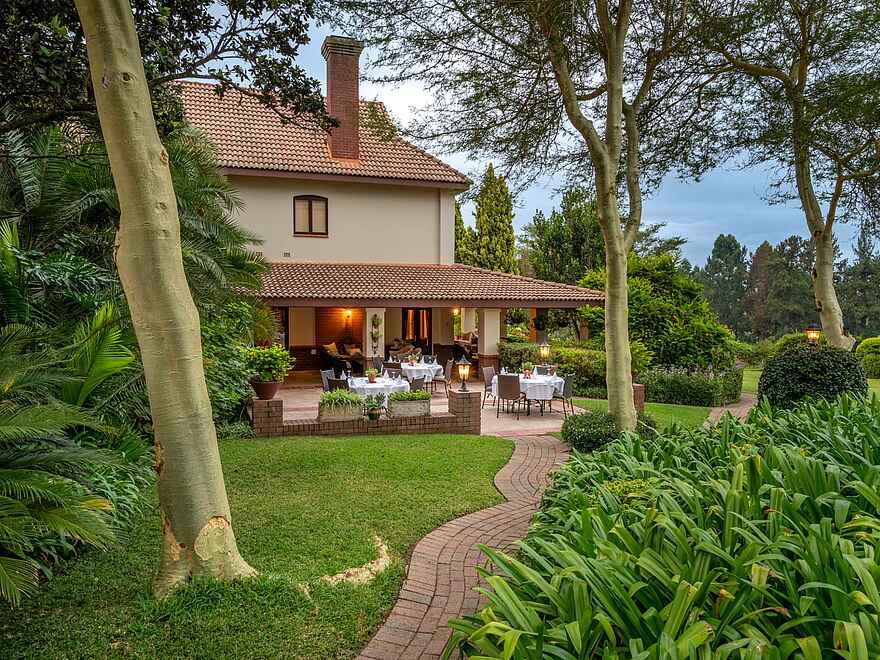 Oliver's: Blick vom Garten her Oliver's: Blick vom Garten her