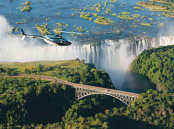 Matetsi Victoria Falls: Ein Helikopterflug über den Viktoriafällen Matetsi Victoria Falls: Ein Helikopterflug über den Viktoriafällen