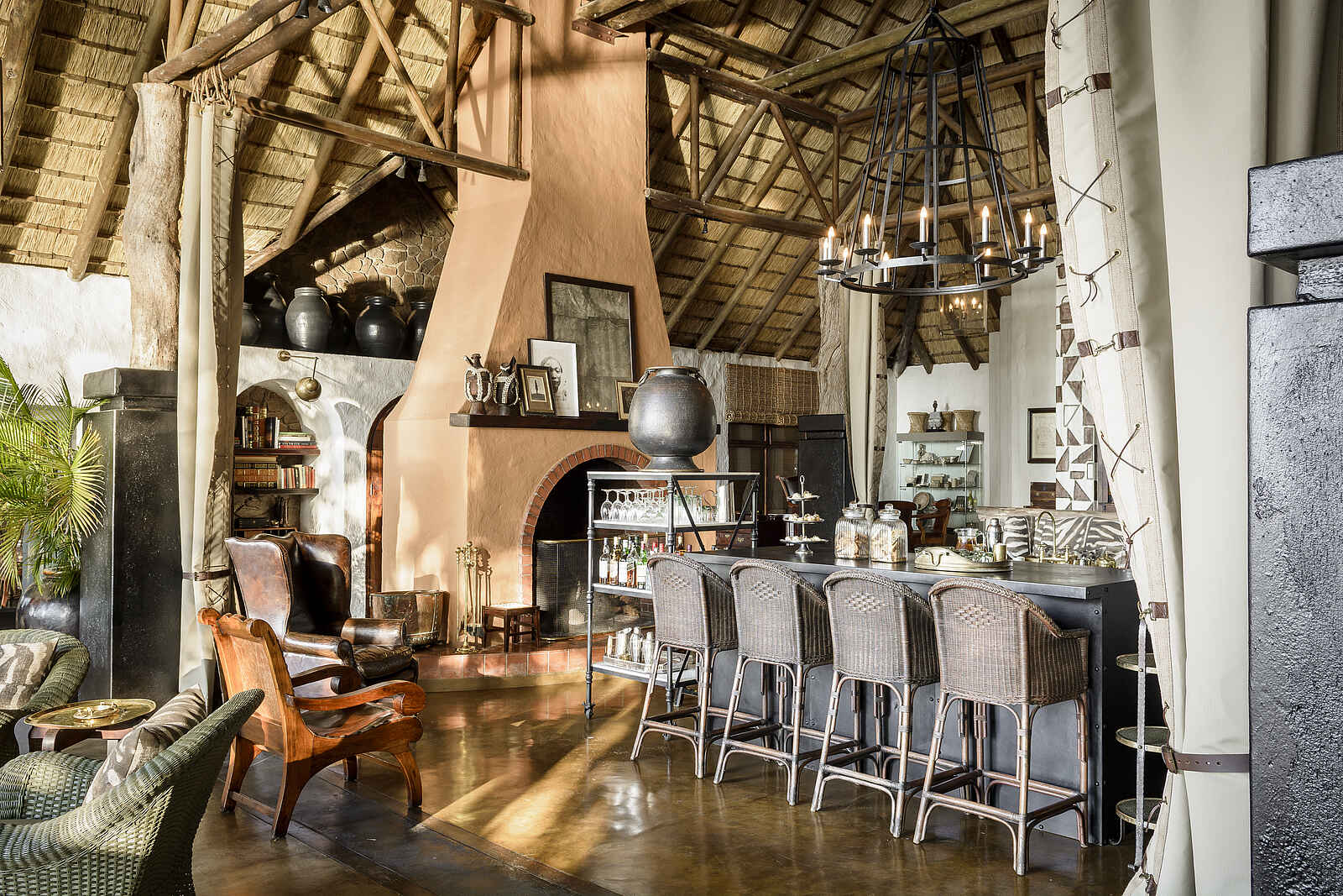 Singita Ebony Lodge: Die Bar und Lounge Singita Ebony Lodge: Die Bar und Lounge