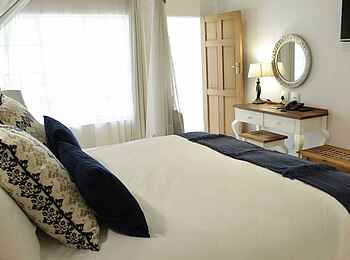 Batonka Guest Lodge: Garden View Family Room Doppelbett Batonka Guest Lodge: Garden View Family Room Doppelbett