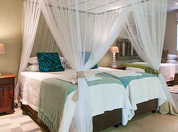 Bayete Guest Lodge: Schlafzimmer