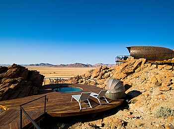 Desert Whisper Villa: Der Pool