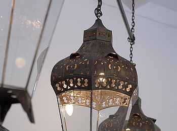 Mushara Outpost: Laternen