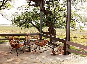 Shoebill Island Camp: Auf der Terrasse