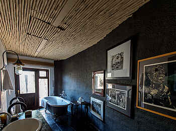 Singita Ebony Lodge: Stilvolles Bad der Ebony Villa Singita Ebony Lodge: Stilvolles Bad der Ebony Villa