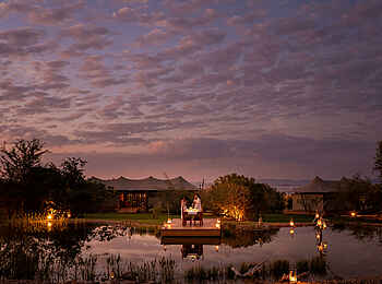 Fothergill Island Luxury Camp: Romantic Dinner