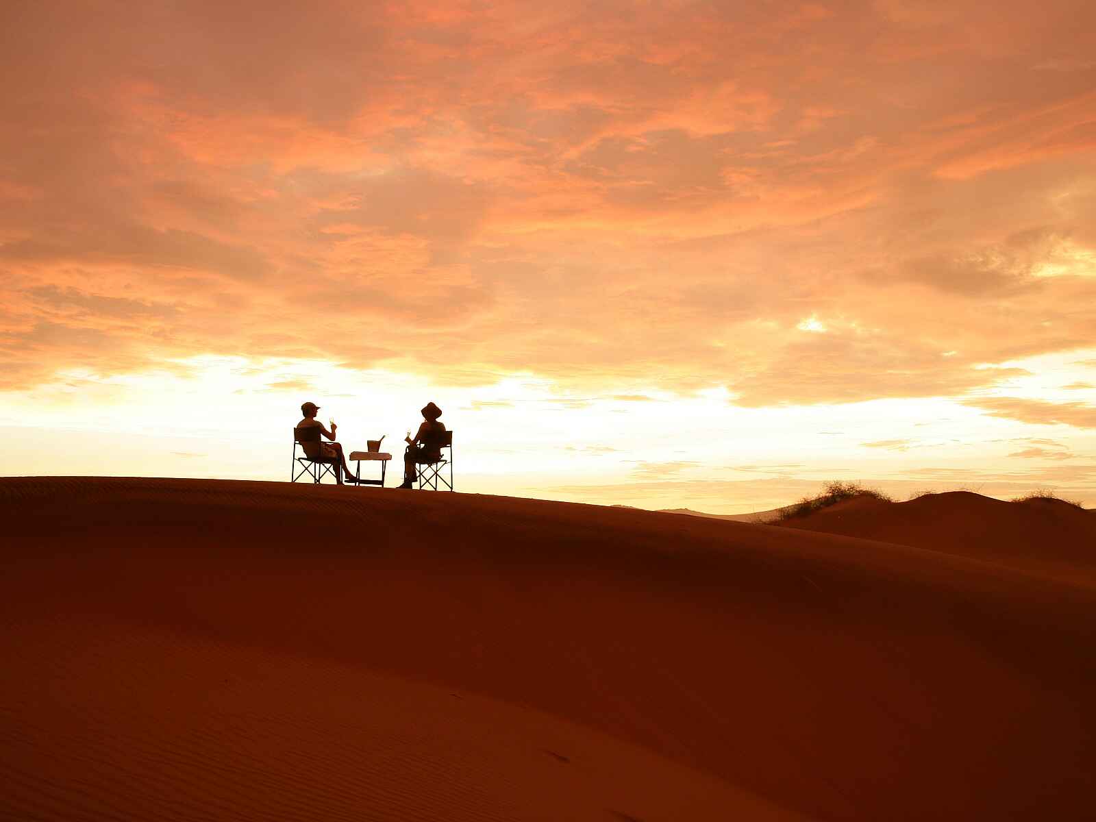 Serra Cafema: Farbenspiel am Himmel Serra Cafema: Farbenspiel am Himmel