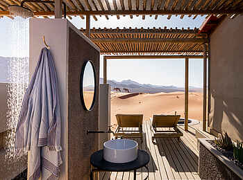 Wolwedans Desert Lodge: Außendusche Wolwedans Desert Lodge: Außendusche