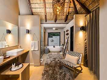 Sabi Sabi Little Bush Camp: Badezimmer einer Suite