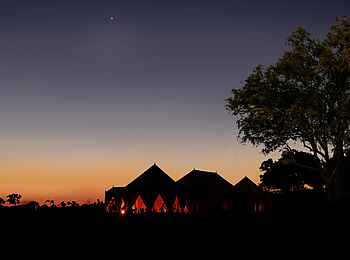 Duke´s East: Im Abendlicht Duke´s East: Im Abendlicht
