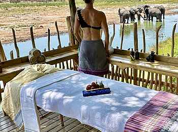 Moela Safari Lodge: Massage mit toller Kulisse