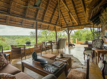 Motswari Game Lodge: Offene Lounge