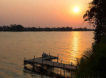 Mukambi Safari Lodge: Abendstimmung Mukambi Safari Lodge: Abendstimmung