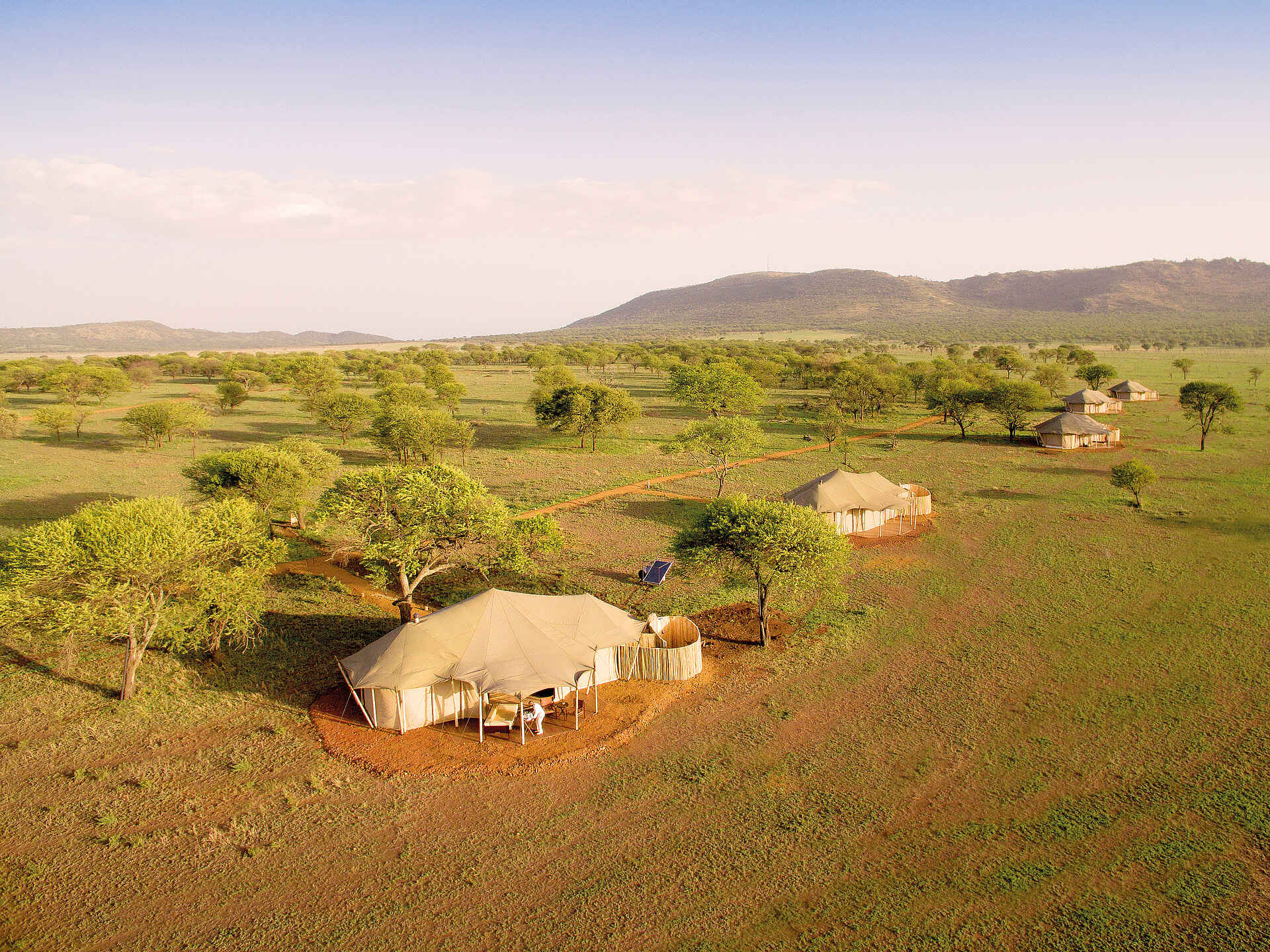 Camp, Nyaruswiga Plains, One Nature, One Nature Nyaruswiga, Serengeti, Serengeti, Seronera, Tented Camp, Zentrale Serengeti, Gästezelt, Vogelperspektive, Afrikarma, Afrikarma GmbH, Afrikarma Safaris, Wildnis. Hautnah.