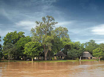 Robin Pope River Journeys: Ankunft im Nsefu Camp