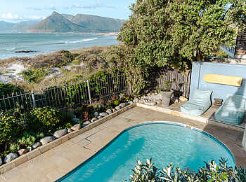 The Last Word Long Beach Boutique-Hotel: Blick auf den Pool