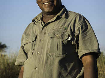 Kuthengo Camp: Guide Kuthengo Camp: Guide