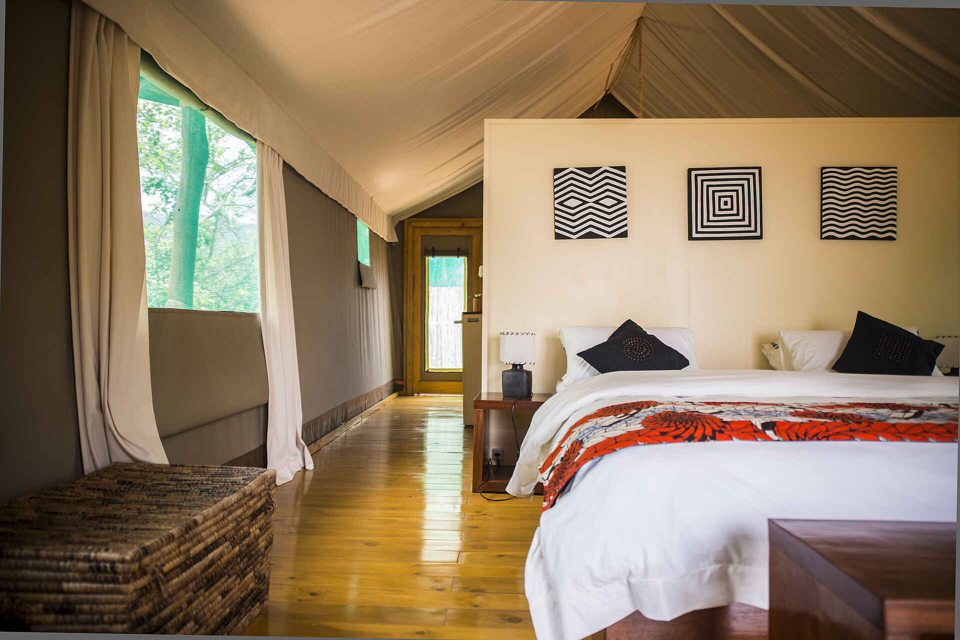 African Parks, Afrika, Akagera Nationalpark, Ruanda, Ruzizi Lodge, Ruzizi Tented Lodge, Rwanda, Safari, Wildlife, Afrikarma, Afrikarma Safaris, Afrikarma Safaris - Wildnis. Hautnah., Afrikarma.de