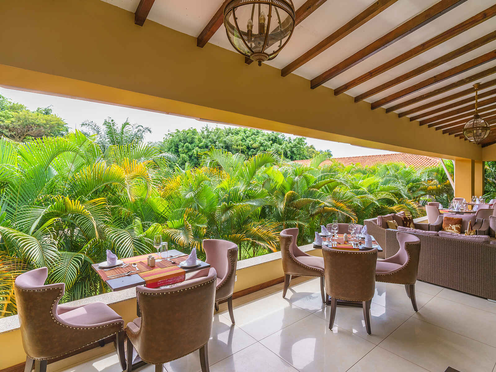 No. 5 Boutique Hotel: Terrasse No. 5 Boutique Hotel: Terrasse