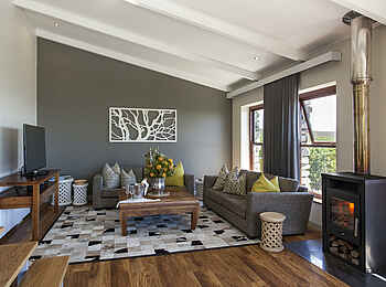 Grootbos Garden Lodge: Forest Cottage Lounge Grootbos Garden Lodge: Forest Cottage Lounge