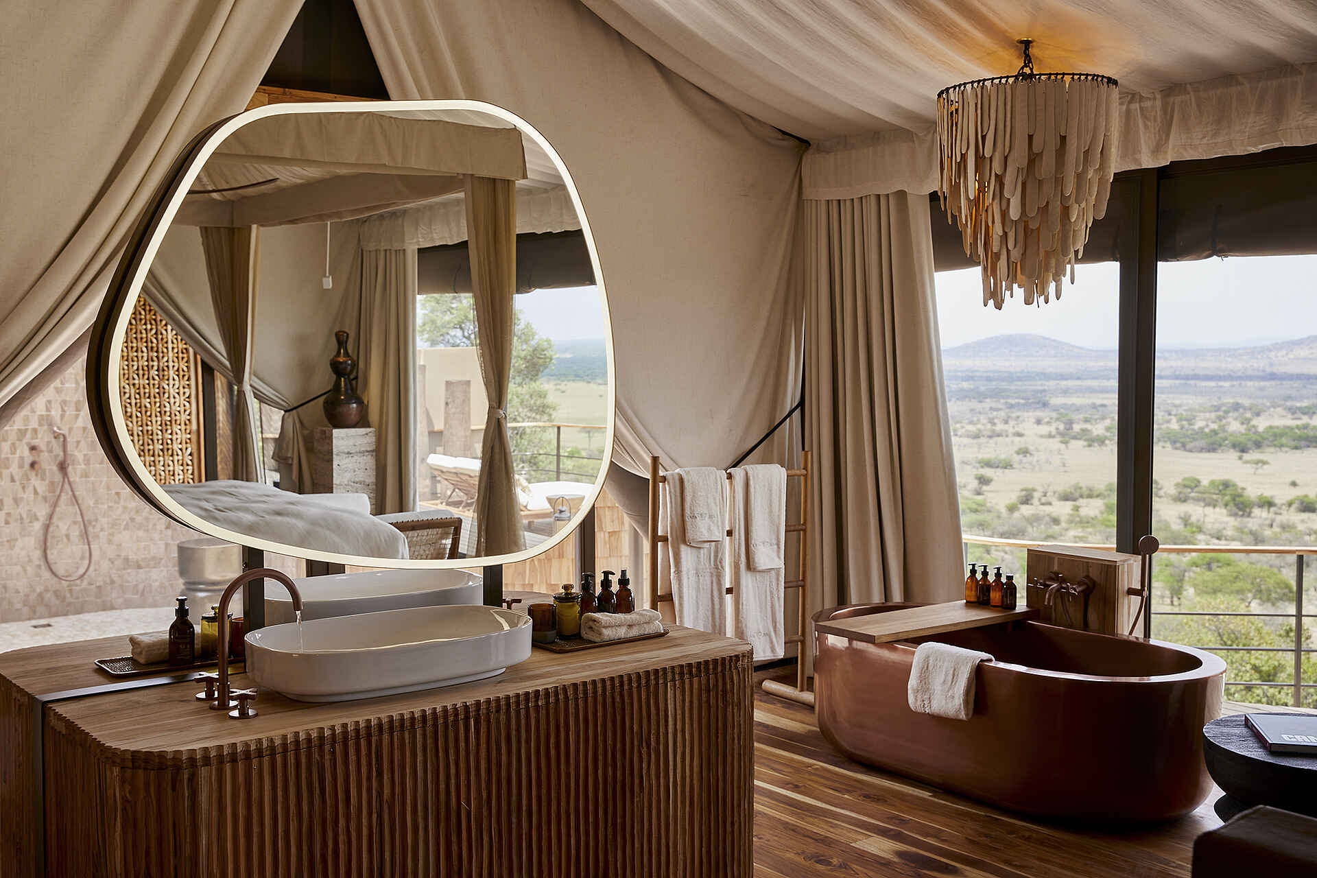 Laba Grumeti Art Lodge: Das luxuriöse Badezimmer Laba Grumeti Art Lodge: Das luxuriöse Badezimmer