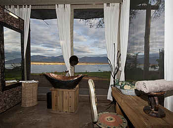 Ruckomechi Camp: Badezimmer Ruckomechi Camp: Badezimmer