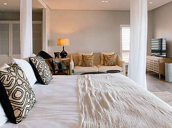 Sala Beach House: Sala Suite Bett